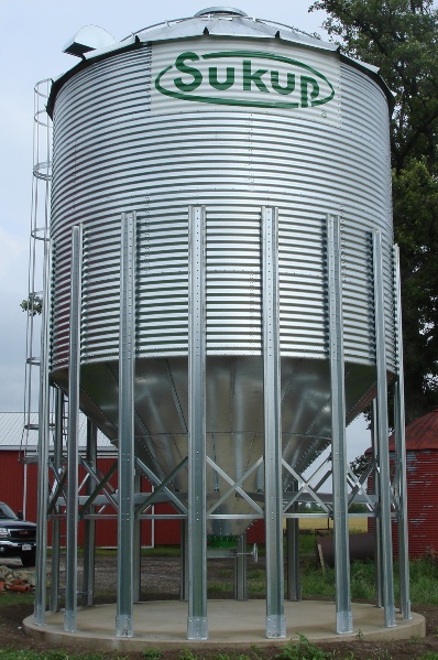 Sukup Bins and Hopper Bottom Bins - DHS Grain Ltd.